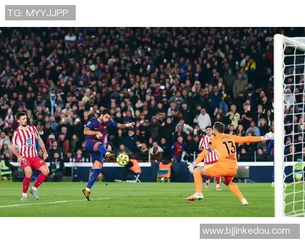 萨拉戈萨主场迎战巴萨谁能在西甲赛场上笑到最后